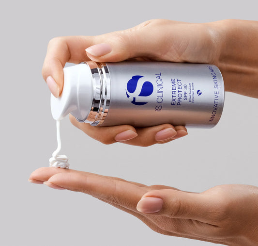 iS Clinical Extreme Protect SPF 30
